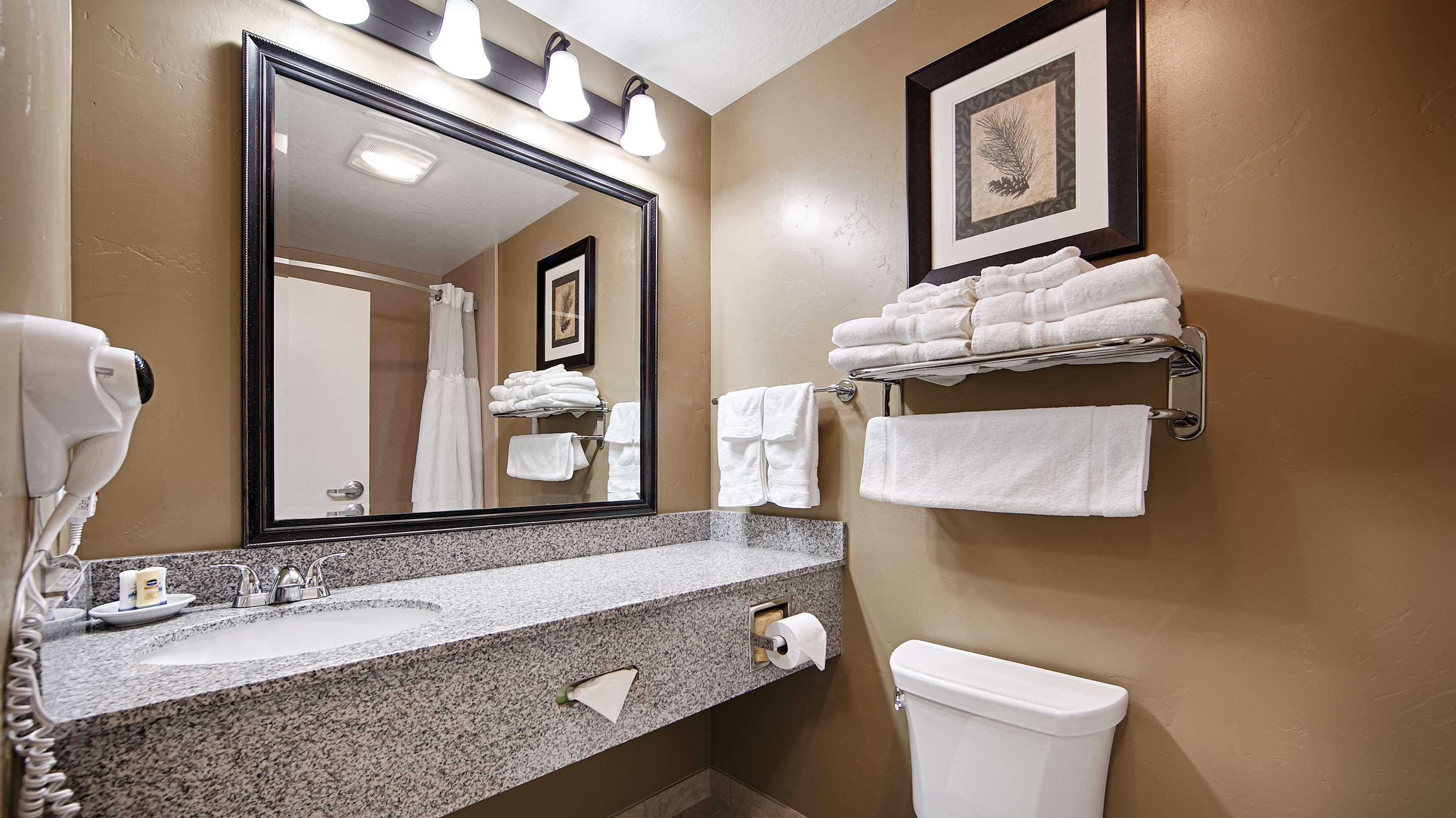 Western Park Hotel 3*